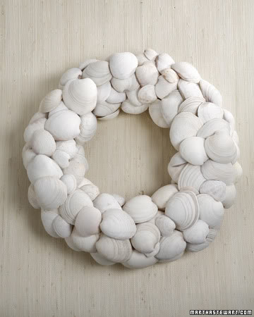 Clamshell Wreath.