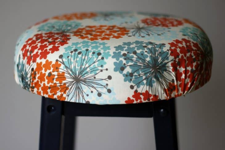 Easy Upcycled Stool.