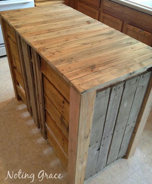 Make a rustic kitchen island out of pallets.