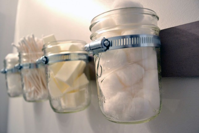 Mason Jar Bathroom Storage.