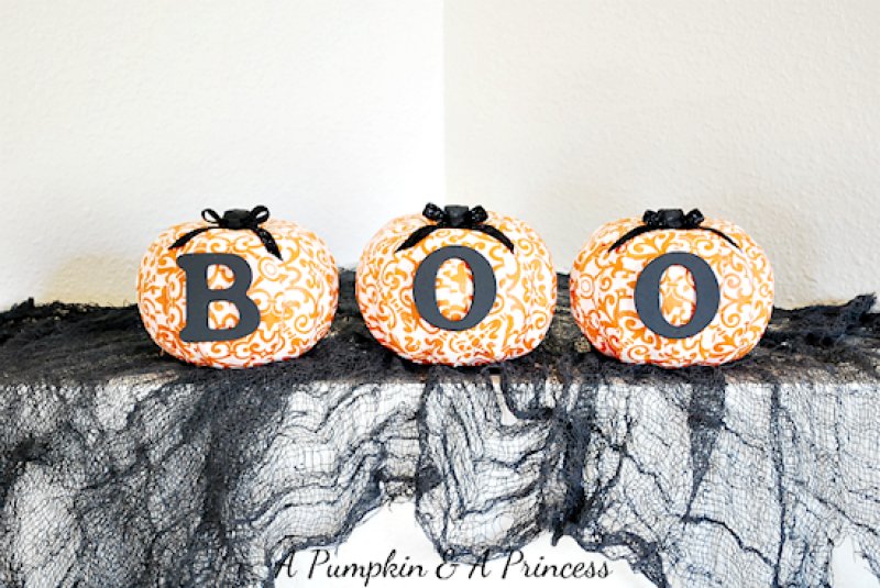 Mod Podge Fabric Pumpkins from A Pumpkin a Princess.