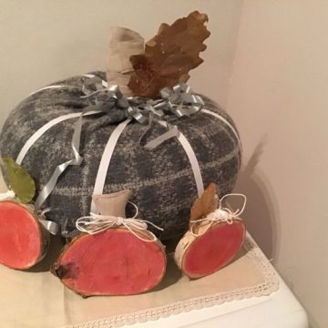 No-Sew Burlap Pumpkins