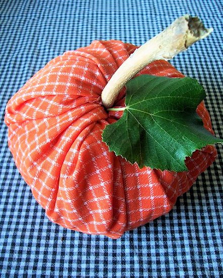 Super Easy No Sew Fabric Pumpkin from Whimsy Love.