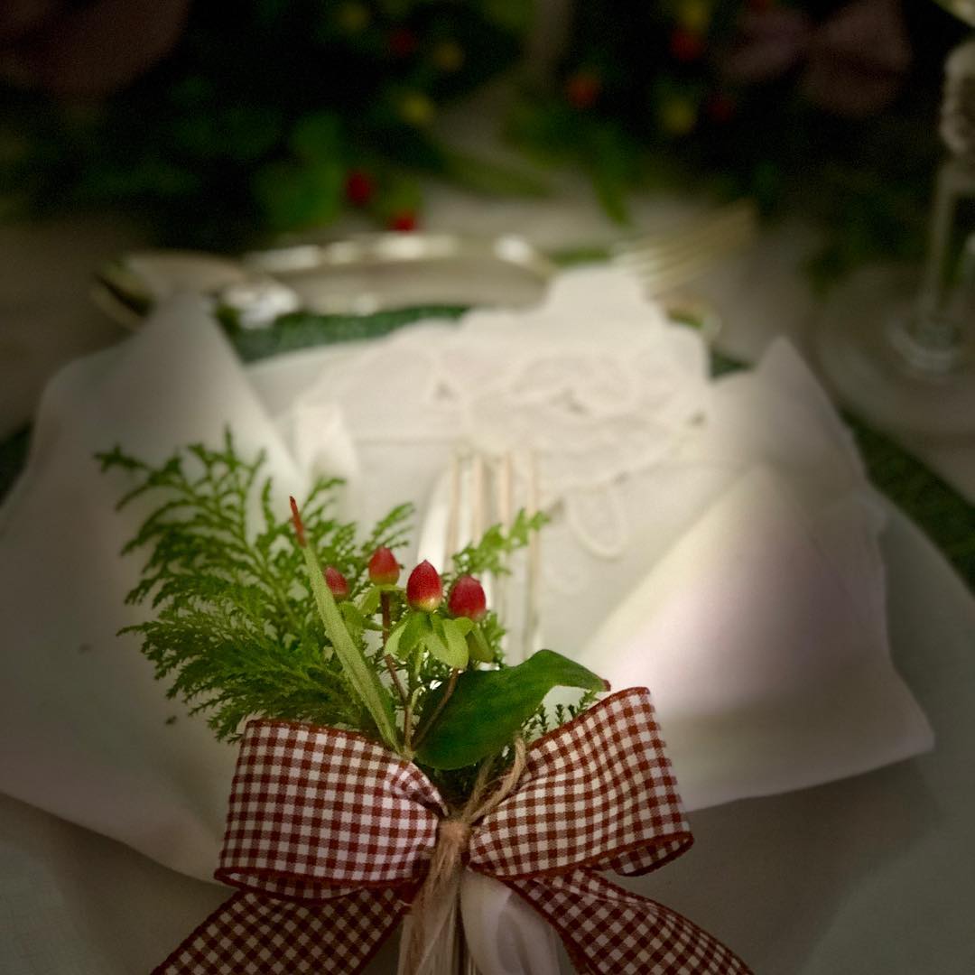 Beautiful Christmas napkins.