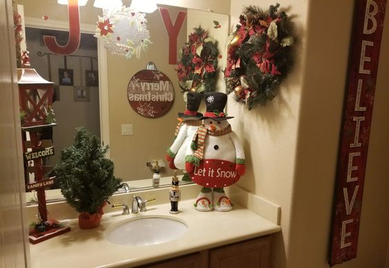 Restroom decor idea for christmas.