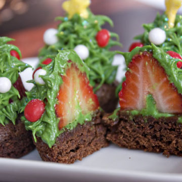 Strawberry Christmas Tree Brownie Bites from Erica’s Sweet Tooth