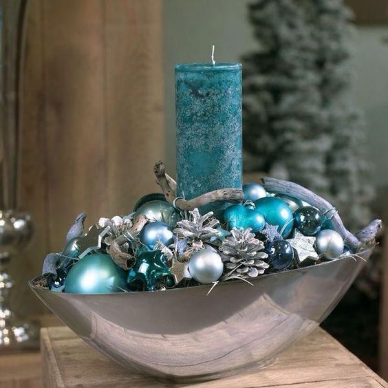 Whimsical Candle Xmas Tablescape.