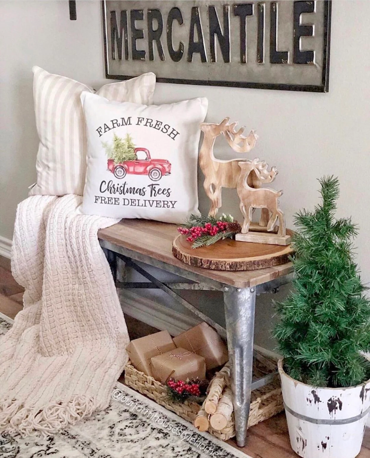 Farmhouse Bench Decor