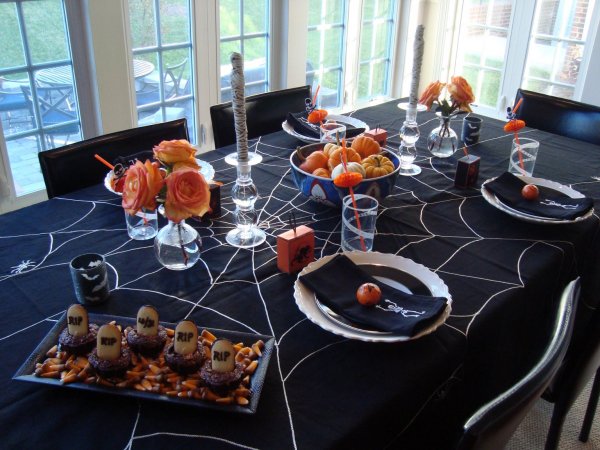 Mummies, pumpkin and spider table cloth perfect for halloween table decor