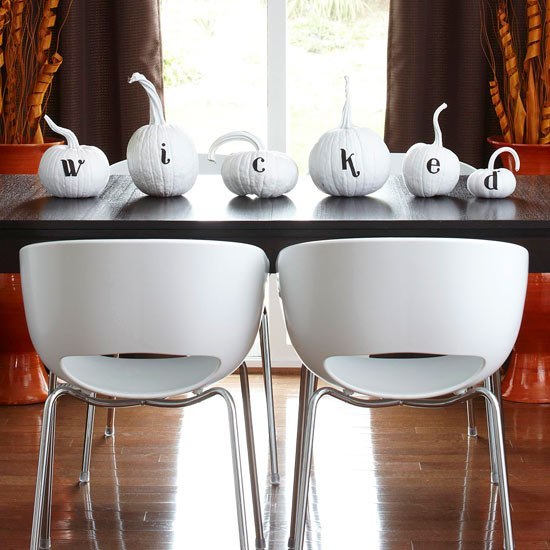 Wicked white pumpkin table decor