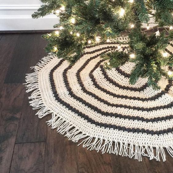 Fabulous boho tree skirt.