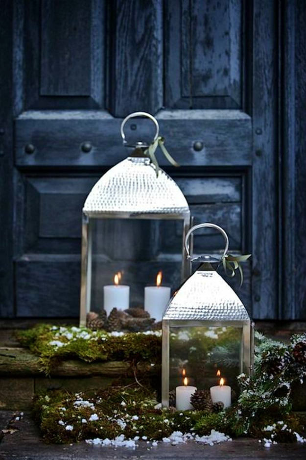 Pretty rose gold lantern for outdoor decoration.