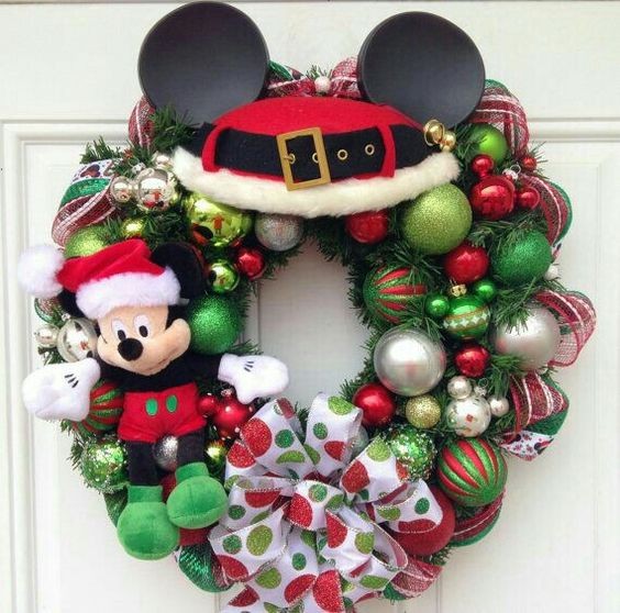 Charming Mickey wreath for Christmas. 