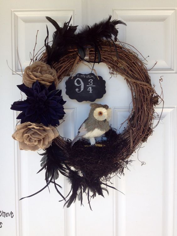 Chic Harry Potter inspired 9 3/4 Christmas wreath.