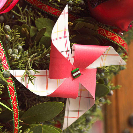 Chic paper pinwheel Christmas ornament. 