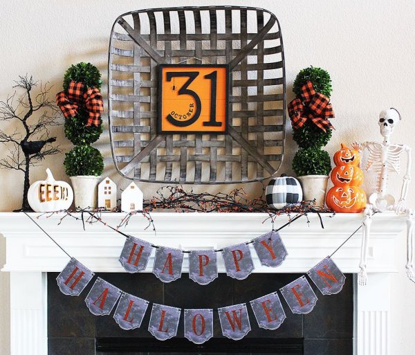 Farmhouse style Halloween mantel decoration