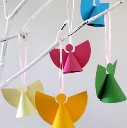 Mind-blowing paper angle ornaments in multicolor.