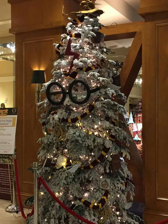 Splendid Harry Potter theme Christmas tree. 