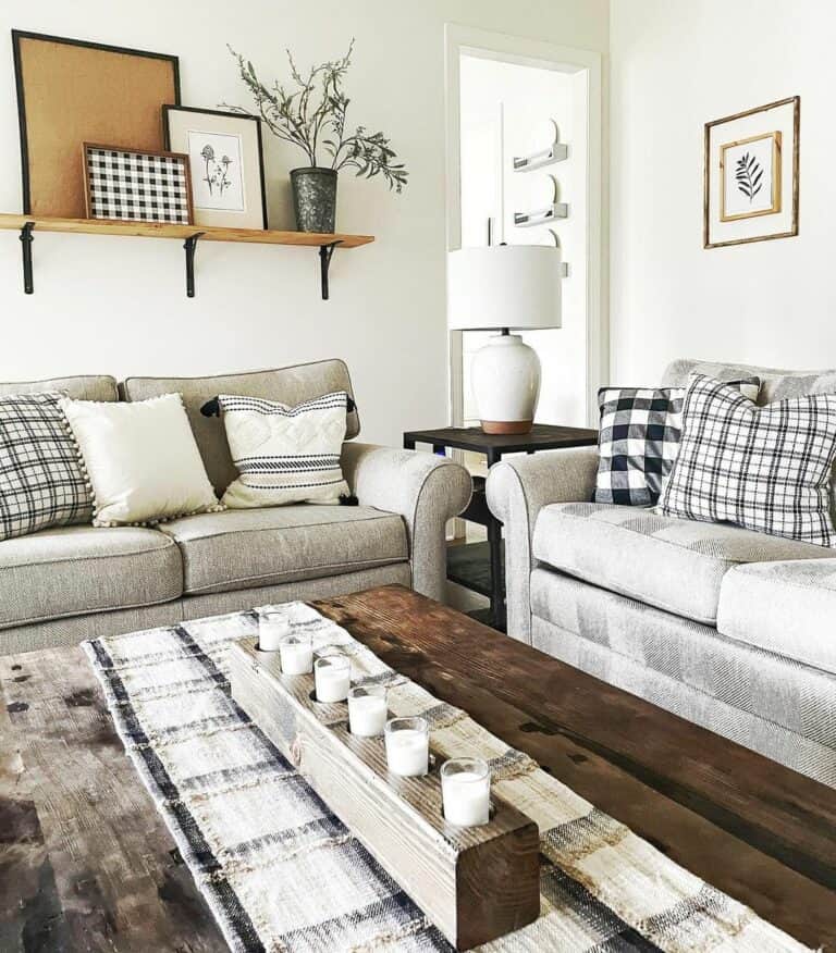 Stained Wood Coffee Table With Candle Décor