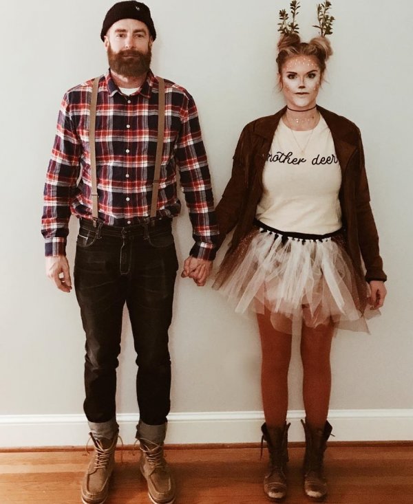 Chic deer couple costume. 