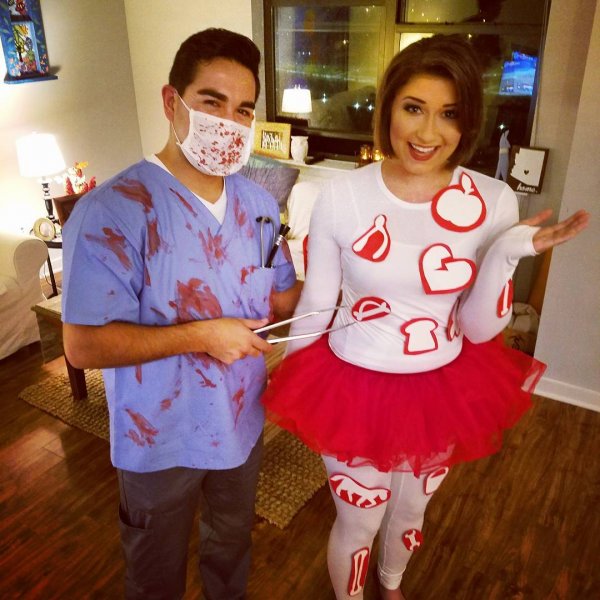 The creepy surgeon with his patient ready to operate on her