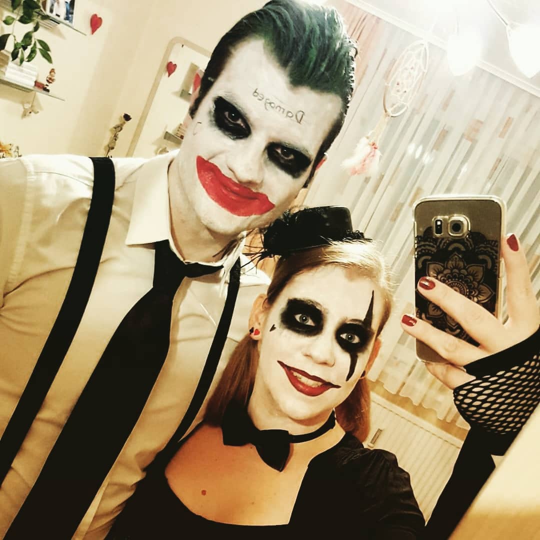 Joker and Harley Quinn Halloween couple costume.