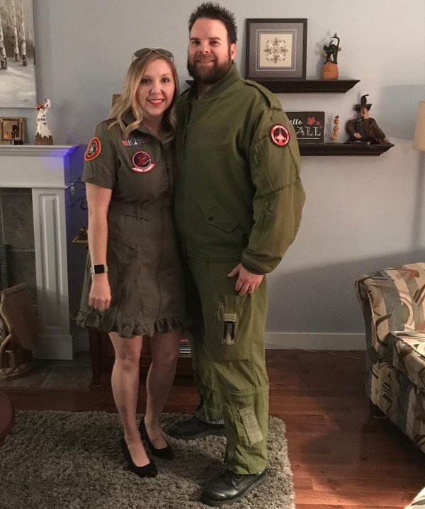 The pilot couple is ready for the party.