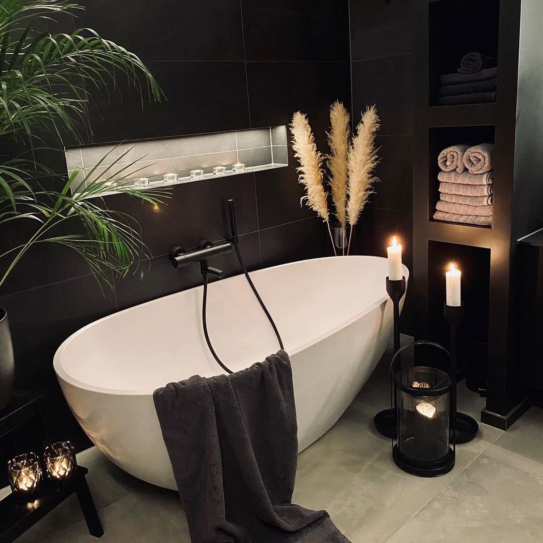 Dramatic Elegance with Candlelit Warmth